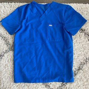 Men’s figs scrub top, size medium